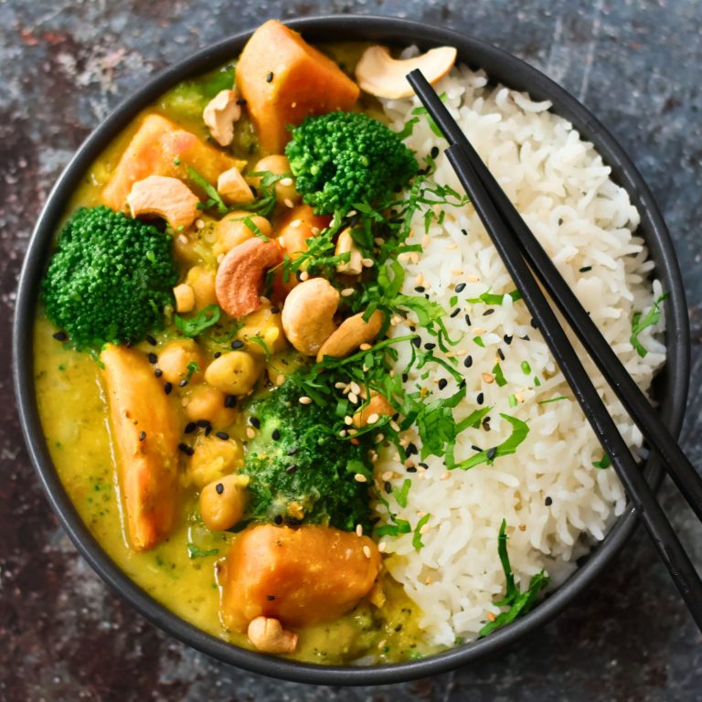 Veganes Süßkartoffel-Curry